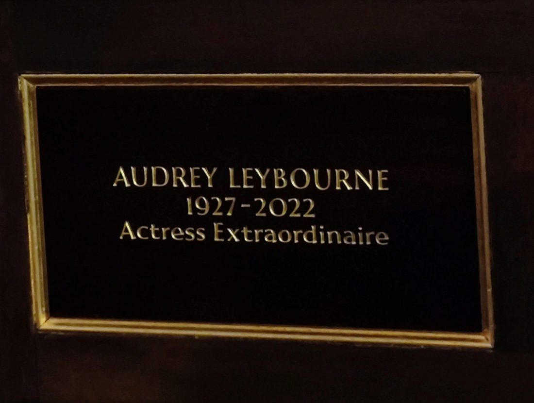 Plaque for Audrey Leybourne in St Paul's, Covent Garden